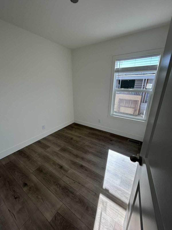 2025 Clayton TEM2860-4B Brown Eyed Girl Manufactured Home