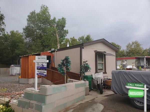 2005 Redman  Mobile Home For Sale