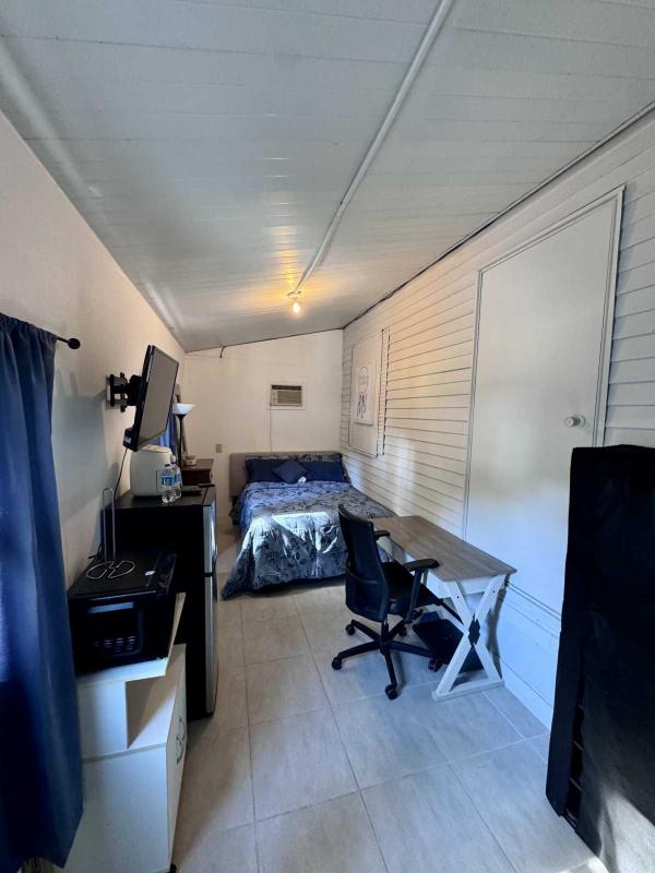 1993 Manufactured Home