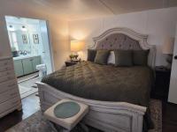 1987 Fleetwood Manufactured Home