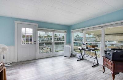 Photo 5 of 41 of home located at 18675 U.s. Hwy 19 N. Lot 217 Clearwater, FL 33764