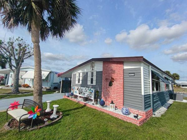 1981  Mobile Home For Sale