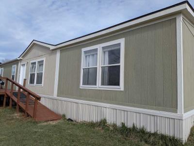 Photo 3 of 20 of home located at 414 An County Road 2908 Palestine, TX 75803