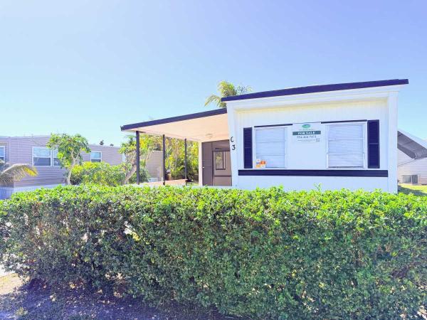 Photo 1 of 2 of home located at 11201 Southwest 55th Street Miramar, FL 33025