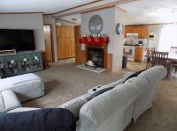 1995 Crown Regis Manufactured Home