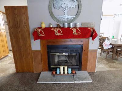 Photo 4 of 36 of home located at 3371 Summer St Carleton, MI 48117