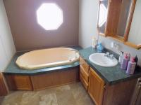 1995 Crown Regis Manufactured Home