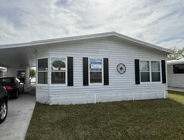 Photo 1 of 2 of home located at 14361 Dulce Real Fort Pierce, FL 34951