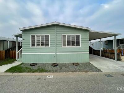 Mobile Home at Riverdale Village 97 Cinnamon Ln Bakersfield, CA 93308