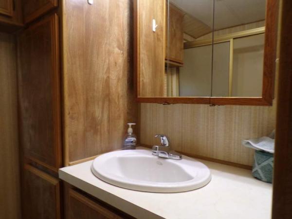 1982 Elite Manufactured Home