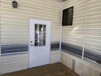 1990 Skyline Manufactured Home