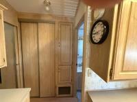 1990 Skyline Manufactured Home