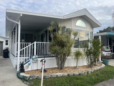 Photo 2 of 12 of home located at 11911 66th Street 708 Largo, FL 33773