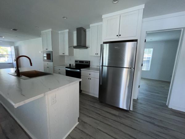 2025 Skyline LE B525-AA Mobile Home