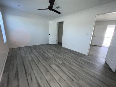 Photo 4 of 21 of home located at 3000 Us Hwy 17/92 W, Lot #2 Haines City, FL 33844