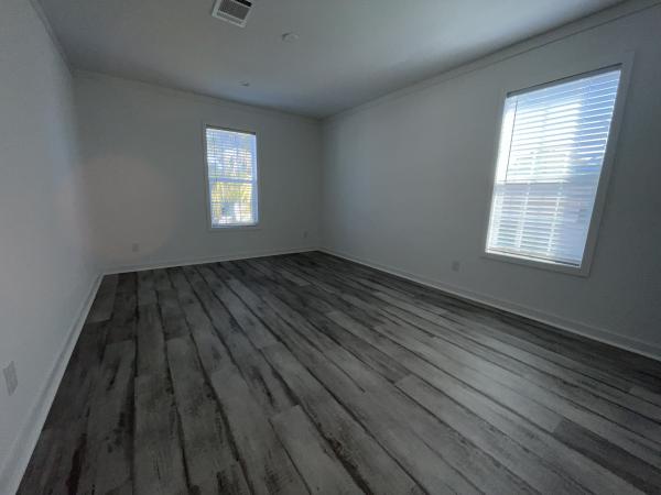 2025 Skyline LE B525-AA Mobile Home