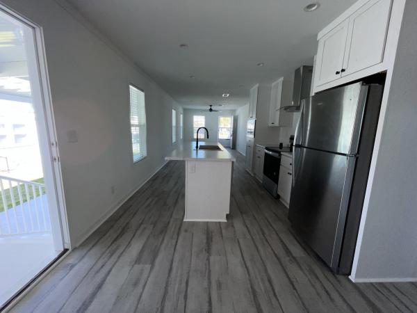 2025 Skyline LE B525-AA Mobile Home