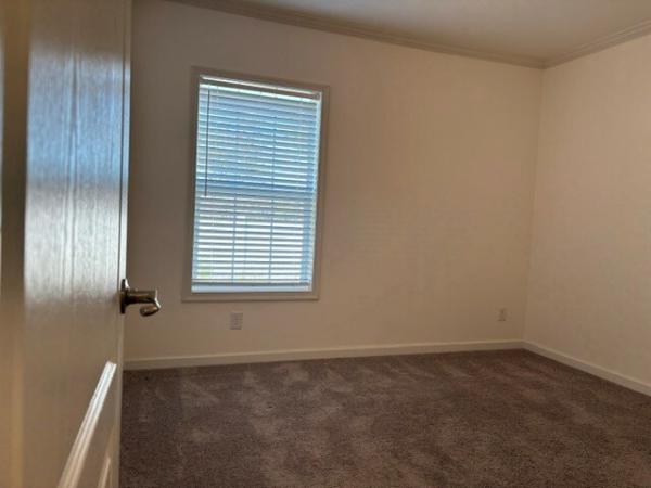 2023 Skyline 4893 Mobile Home