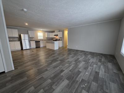 Photo 3 of 10 of home located at 637 Cork Court Flint, MI 48506