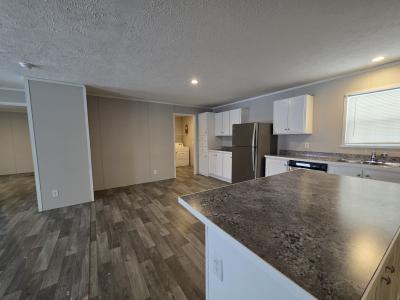 Photo 5 of 10 of home located at 637 Cork Court Flint, MI 48506