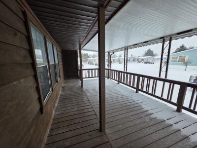 Photo 4 of 12 of home located at 168 Blue Spruce Lane Flint, MI 48506