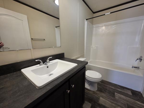 2021 Clayton Mobile Home