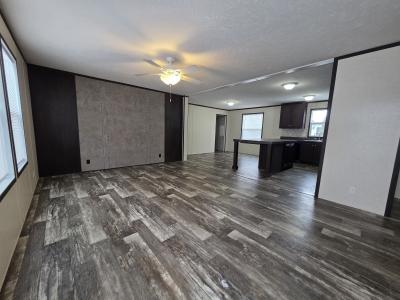 Photo 3 of 10 of home located at 85 Pineview Drive Flint, MI 48506