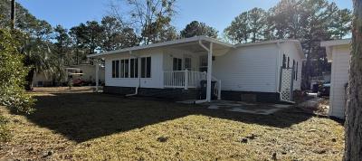 Photo 3 of 23 of home located at 868 Grand Strand Trail Garden City, SC 29576