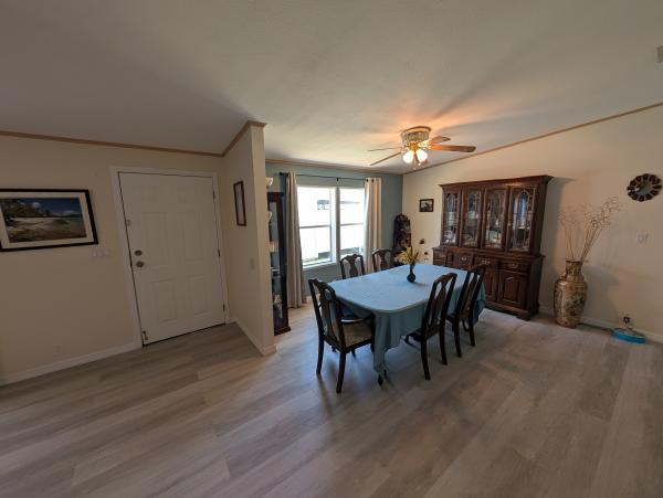 2000 Palm Harbor Mobile Home