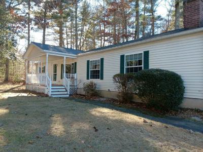 Mobile Home at 1808 Oak Point Drive Middleborough, MA 02346