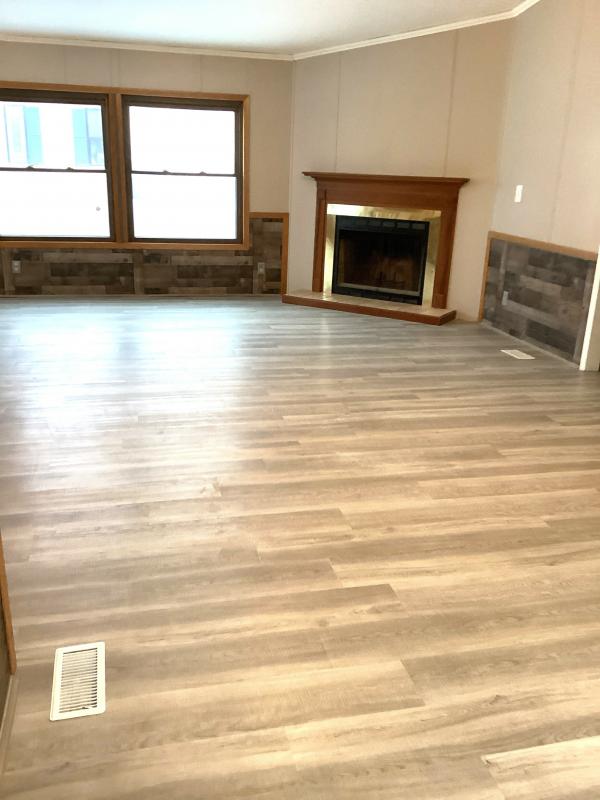 1988 Schult M239160AB Mobile Home