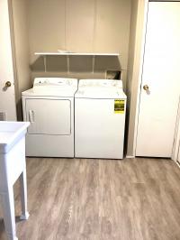 1988 Schult M239160AB Mobile Home