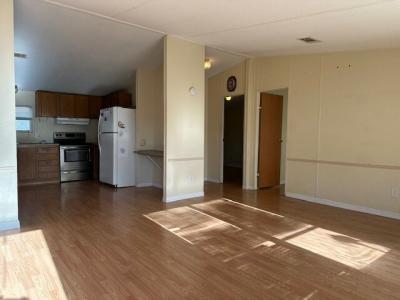 Photo 4 of 11 of home located at 2494 Dillon Court Kissimmee, FL 34741