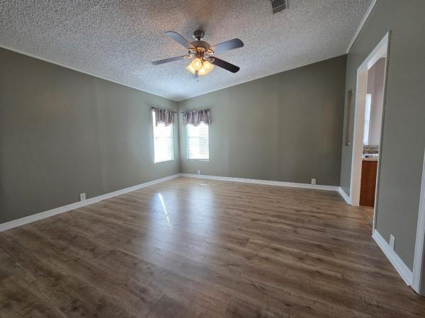 1989 FUQU NA Mobile Home