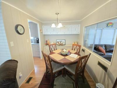 Photo 3 of 15 of home located at 7400 46th Ave. N Lot #517 Saint Petersburg, FL 33709