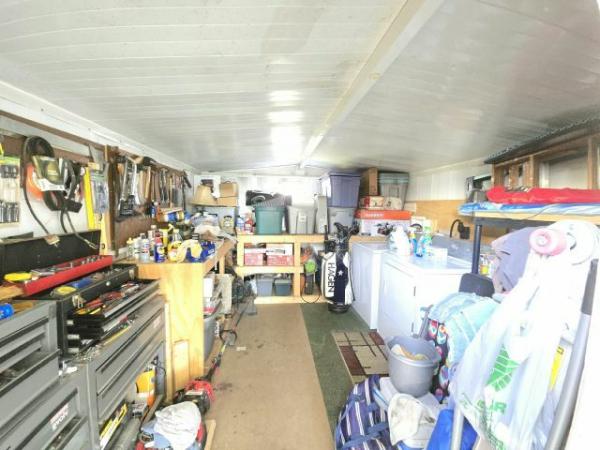 1974 FOUR Manufactured Home