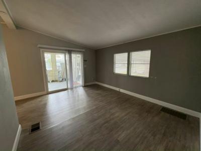 Photo 2 of 20 of home located at 1234 Reynolds Road, #18 Lakeland, FL 33801