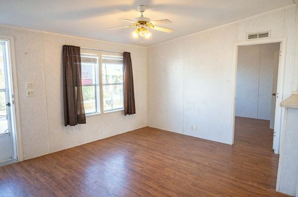 2004 Homes of Merit A1660 Mobile Home