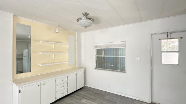 1983 Palm Harbor Mobile Home