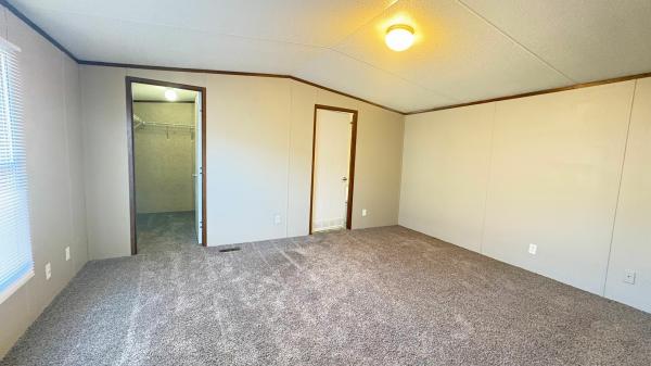 2011 Clayton Homes Inc Xtreme Mobile Home