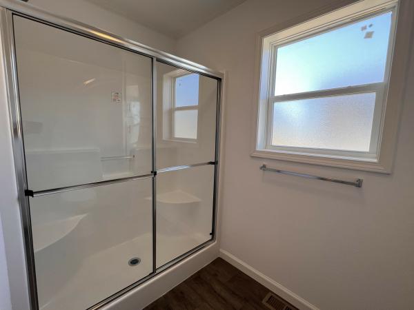 2024 Champion SUN286032001 Mobile Home