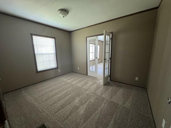 2012 Clayton UNK Mobile Home