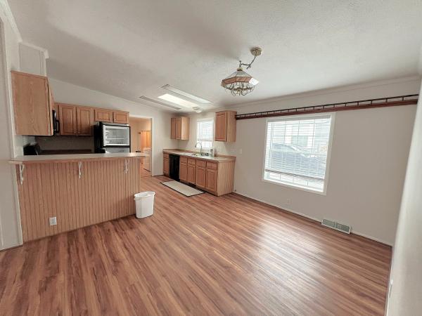 2001 Champion Mobile Home