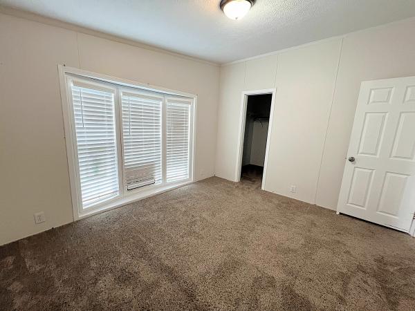 2001 Champion Mobile Home