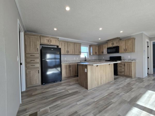 2025 Champion RAPB2852H32171 Mobile Home