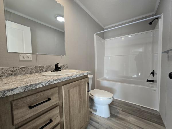 2025 Champion RAPB2852H32171 Mobile Home