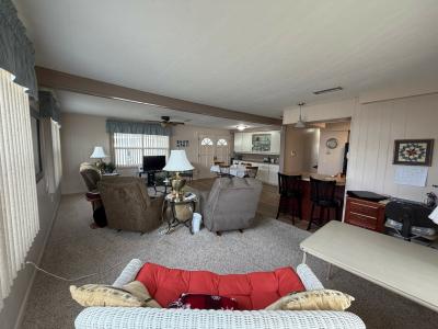 Photo 4 of 14 of home located at 3108 Saralake Dr., South Sarasota, FL 34239