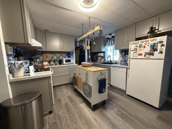 1981 Broo HS Mobile Home