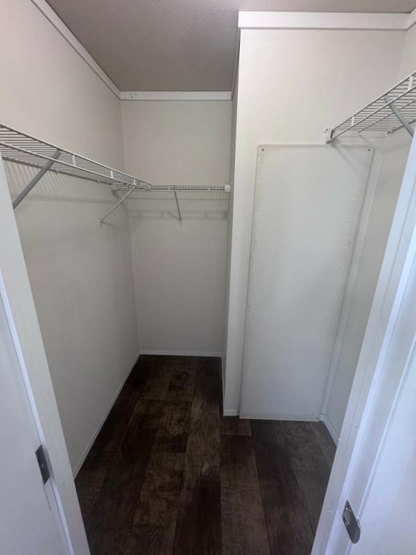 2015 Clayton 81SUN16663 Mobile Home