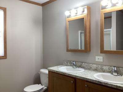 Photo 5 of 6 of home located at 2926 Baneberry Elkhart, IN 46514